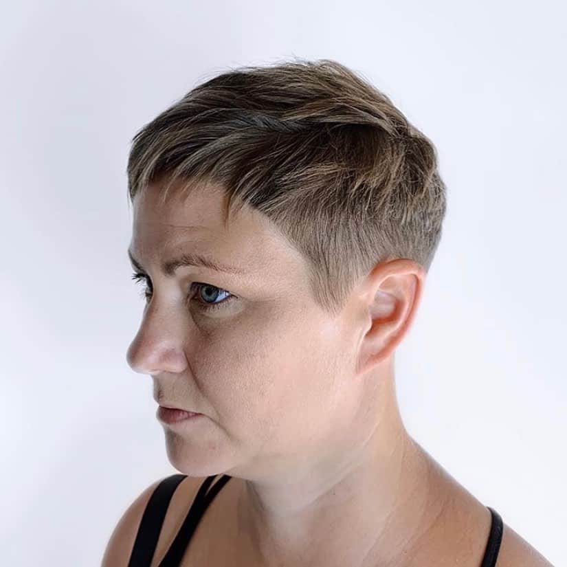 100+ Short Hairstyles for Thin, Fine Hair to Appear Thick & Full