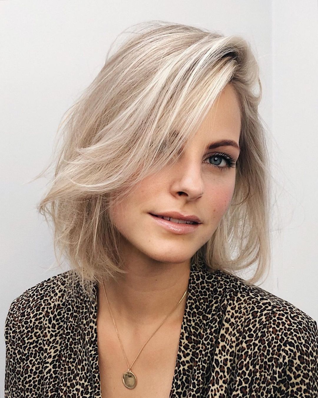 100+ Short Hairstyles for Thin, Fine Hair to Appear Thick & Full