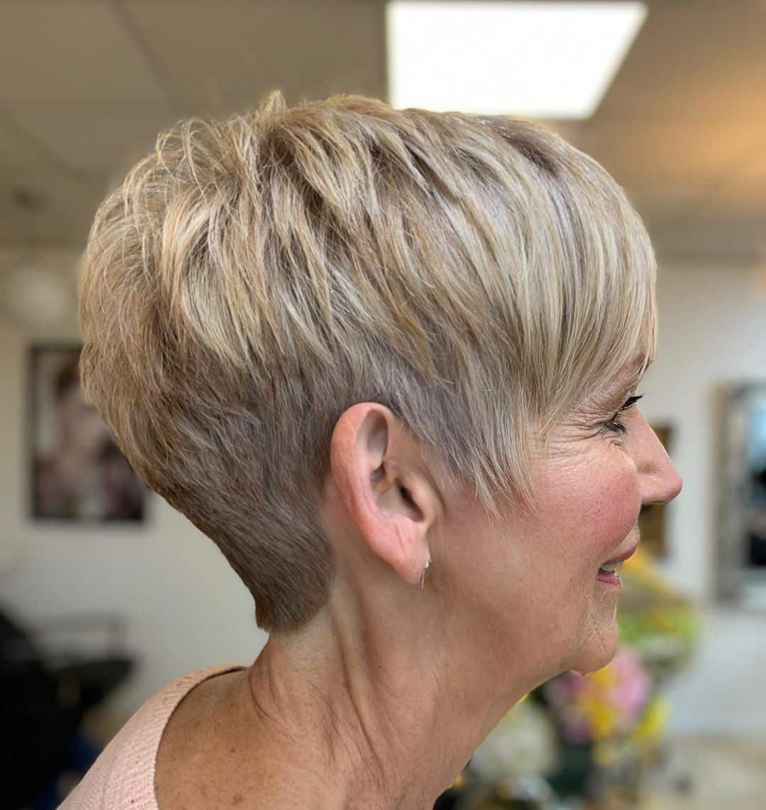 100+ Short Hairstyles for Thin, Fine Hair to Appear Thick & Full