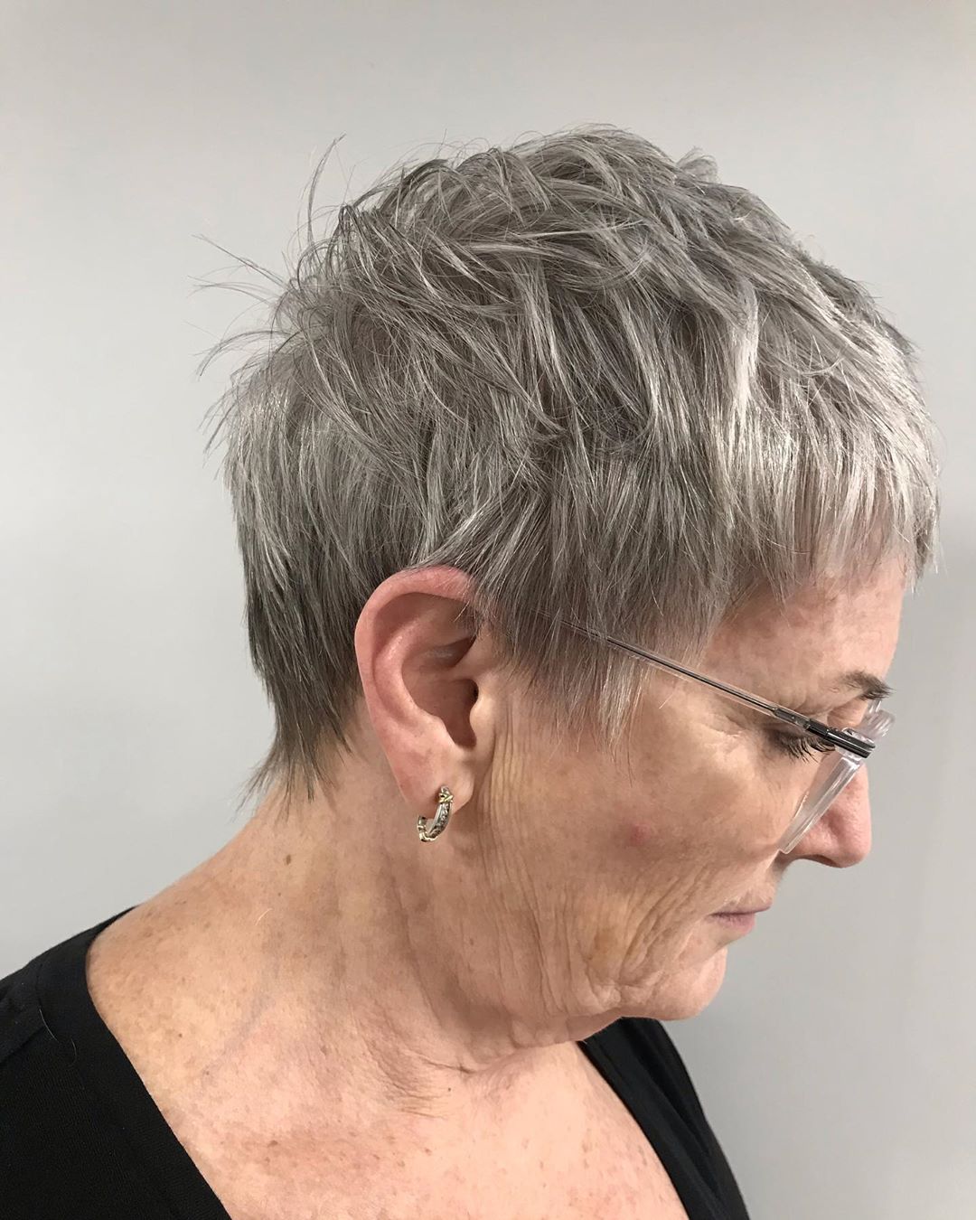 100+ Short Hairstyles for Thin, Fine Hair to Appear Thick & Full