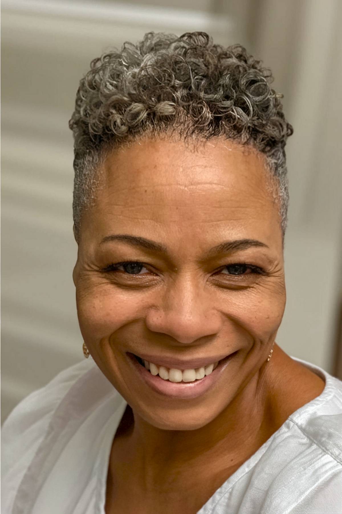 15+ Beautiful Short Natural Haircuts for Black Women Over 60 in 2025