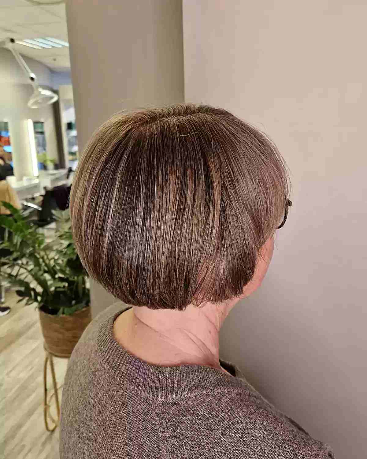 26 Trendiest Jaw-Length Haircuts Women Over 60 Are Getting This Season
