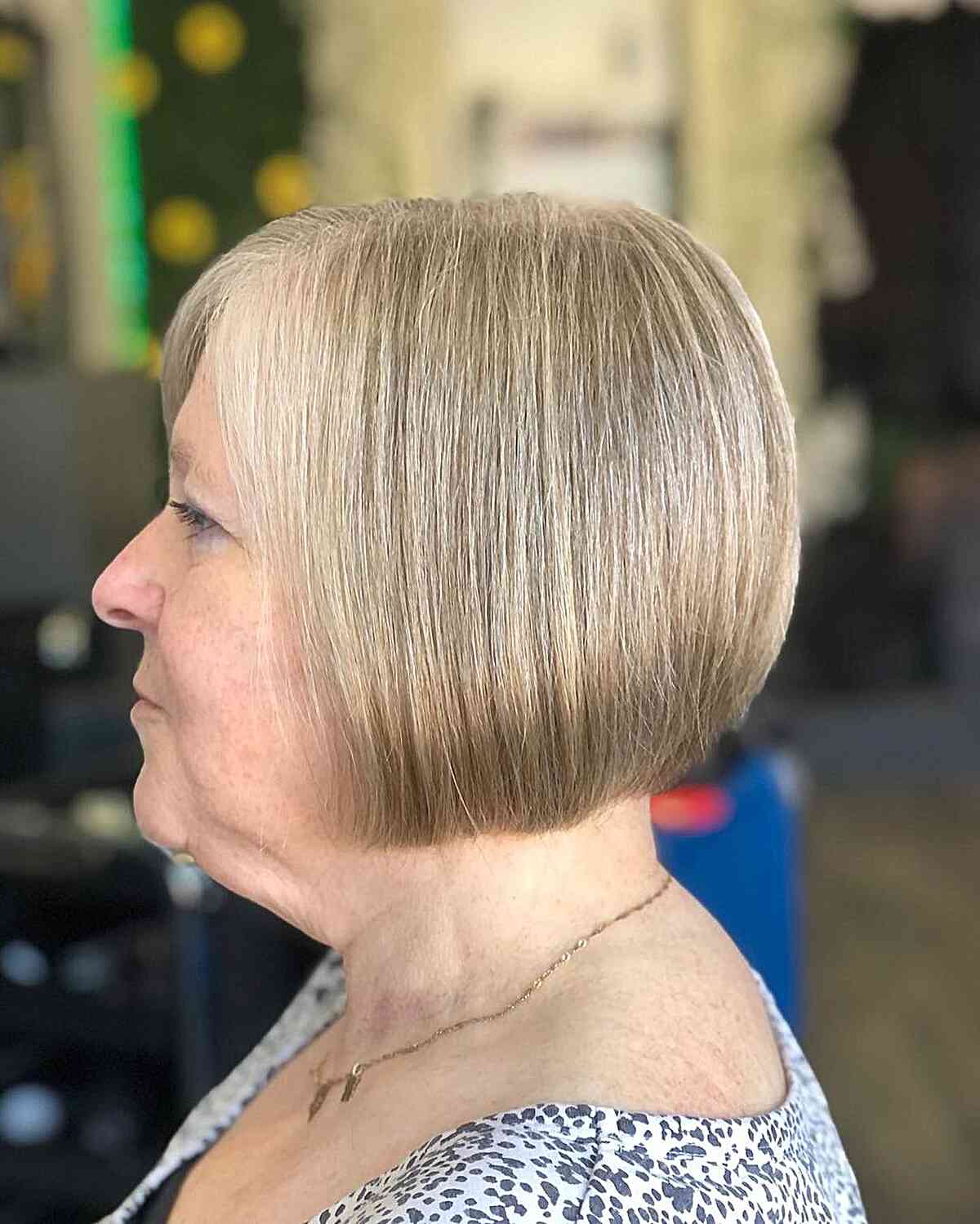26 Trendiest Jaw-Length Haircuts Women Over 60 Are Getting This Season