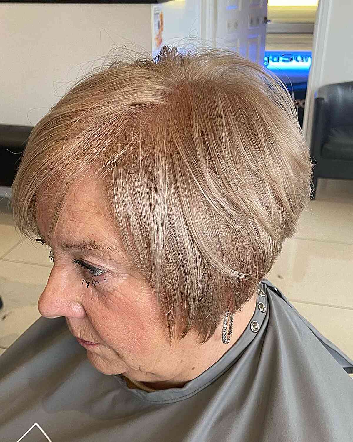 26 Trendiest Jaw-Length Haircuts Women Over 60 Are Getting This Season