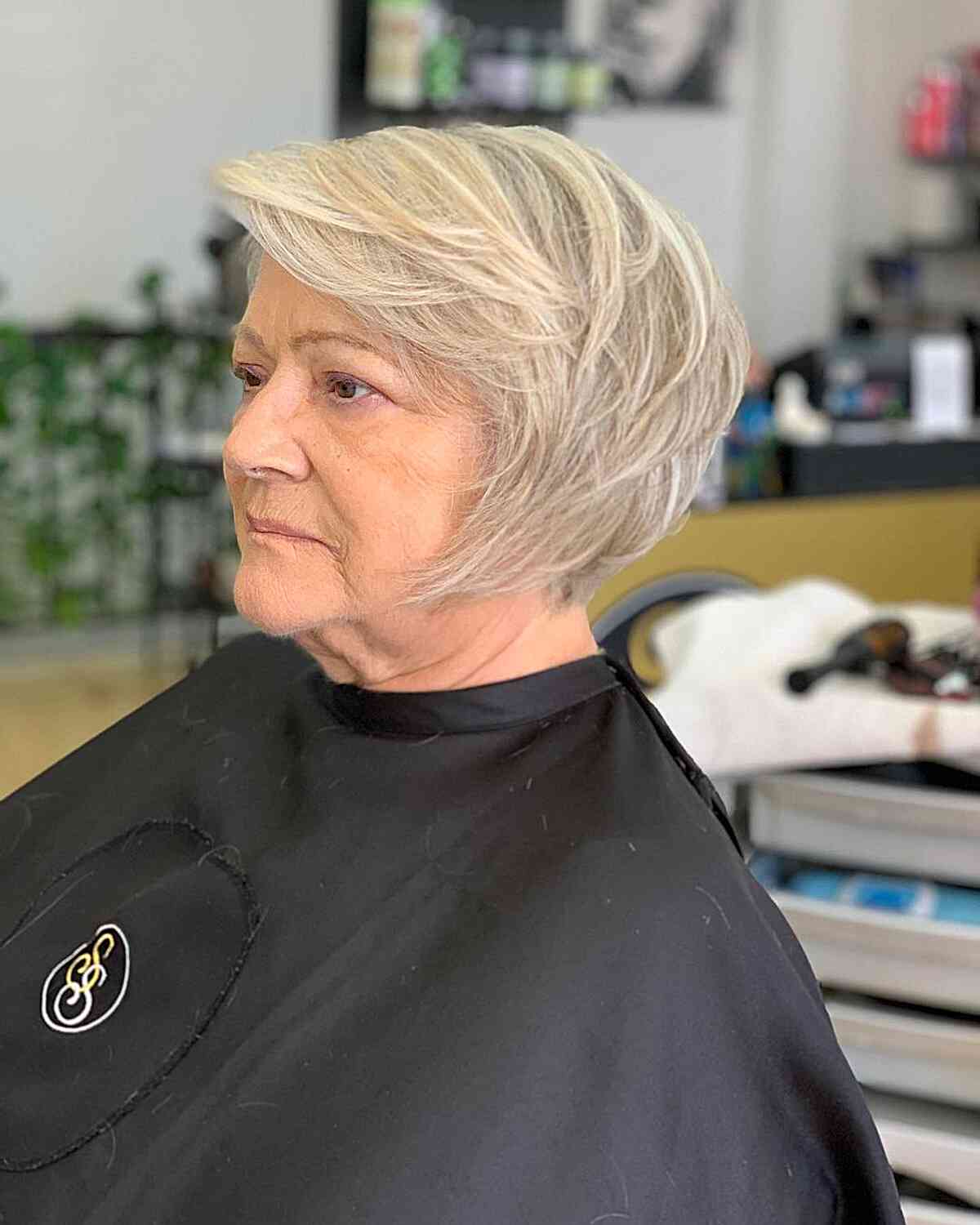 26 Trendiest Jaw-Length Haircuts Women Over 60 Are Getting This Season