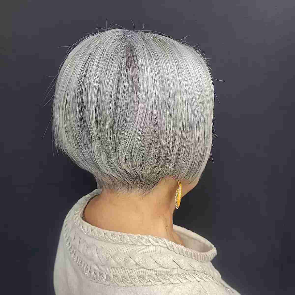 26 Trendiest Jaw-Length Haircuts Women Over 60 Are Getting This Season