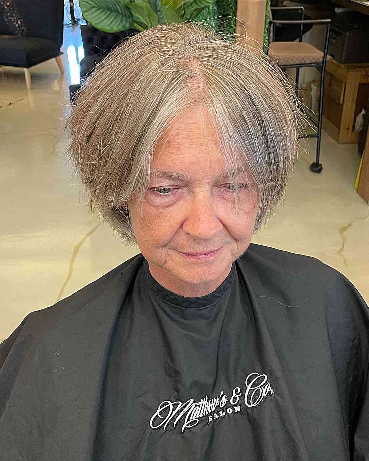 26 Trendiest Jaw-Length Haircuts Women Over 60 Are Getting This Season