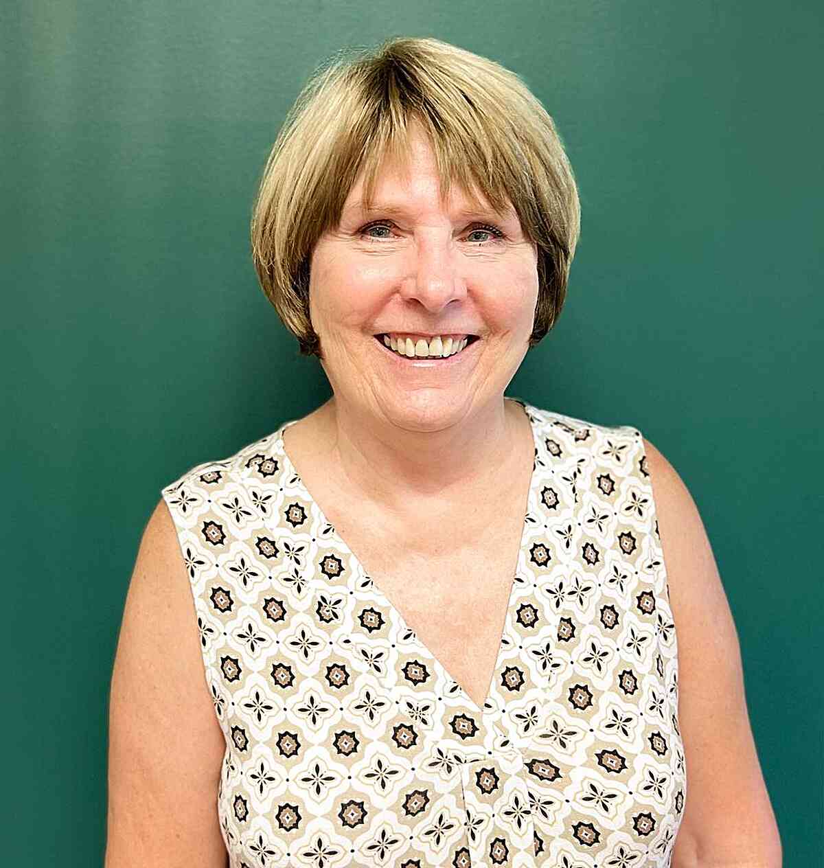 25 Ladies Over 60 with a Round Face Show How to Rock Short Haircuts