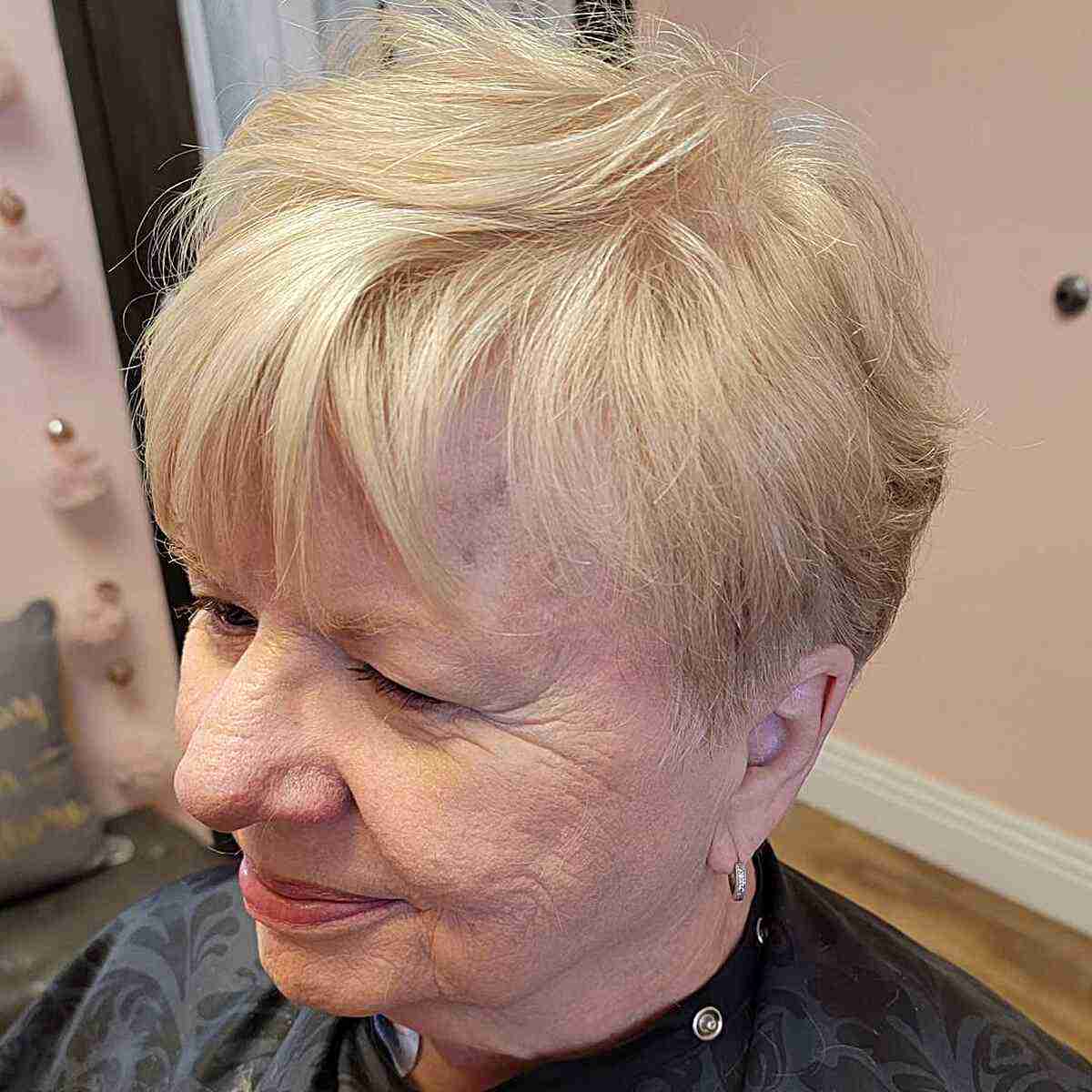 25 Ladies Over 60 with a Round Face Show How to Rock Short Haircuts