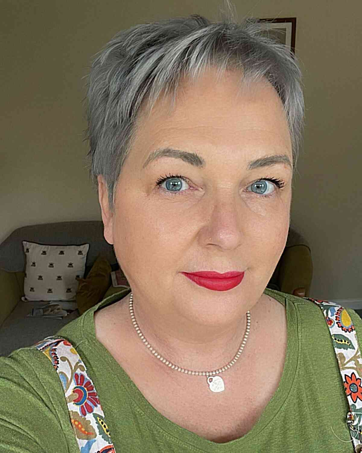 25 Ladies Over 60 with a Round Face Show How to Rock Short Haircuts