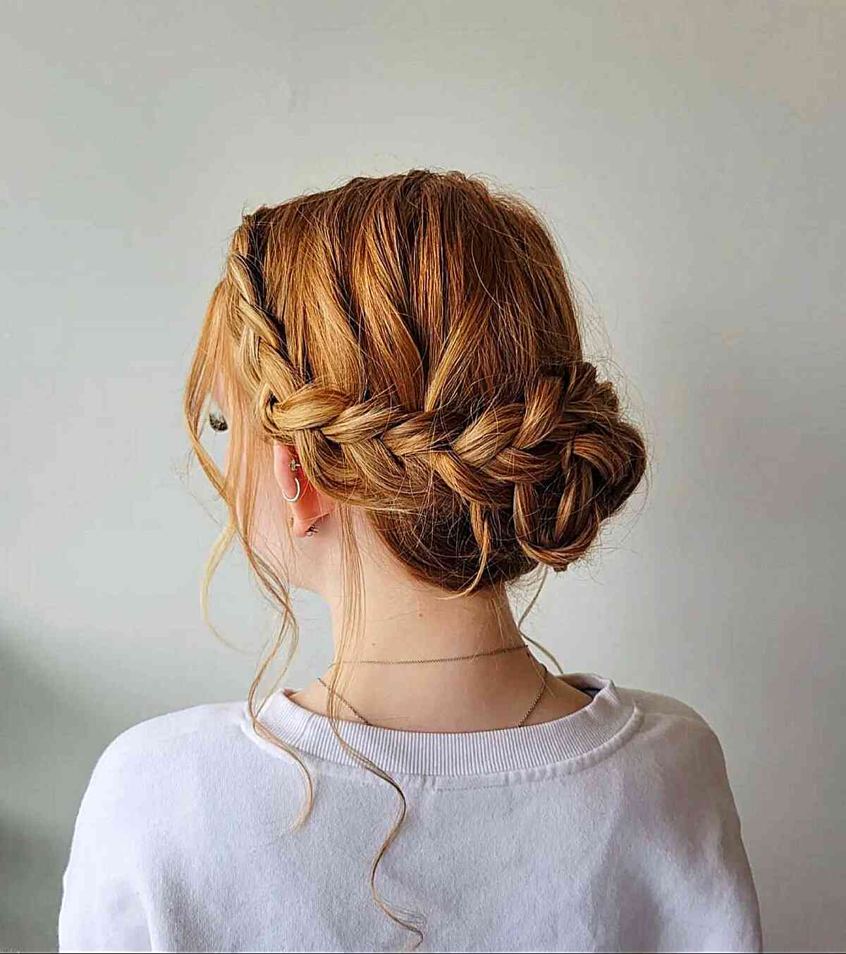 34 Cute & Easy Graduation Hairstyles for Girls
