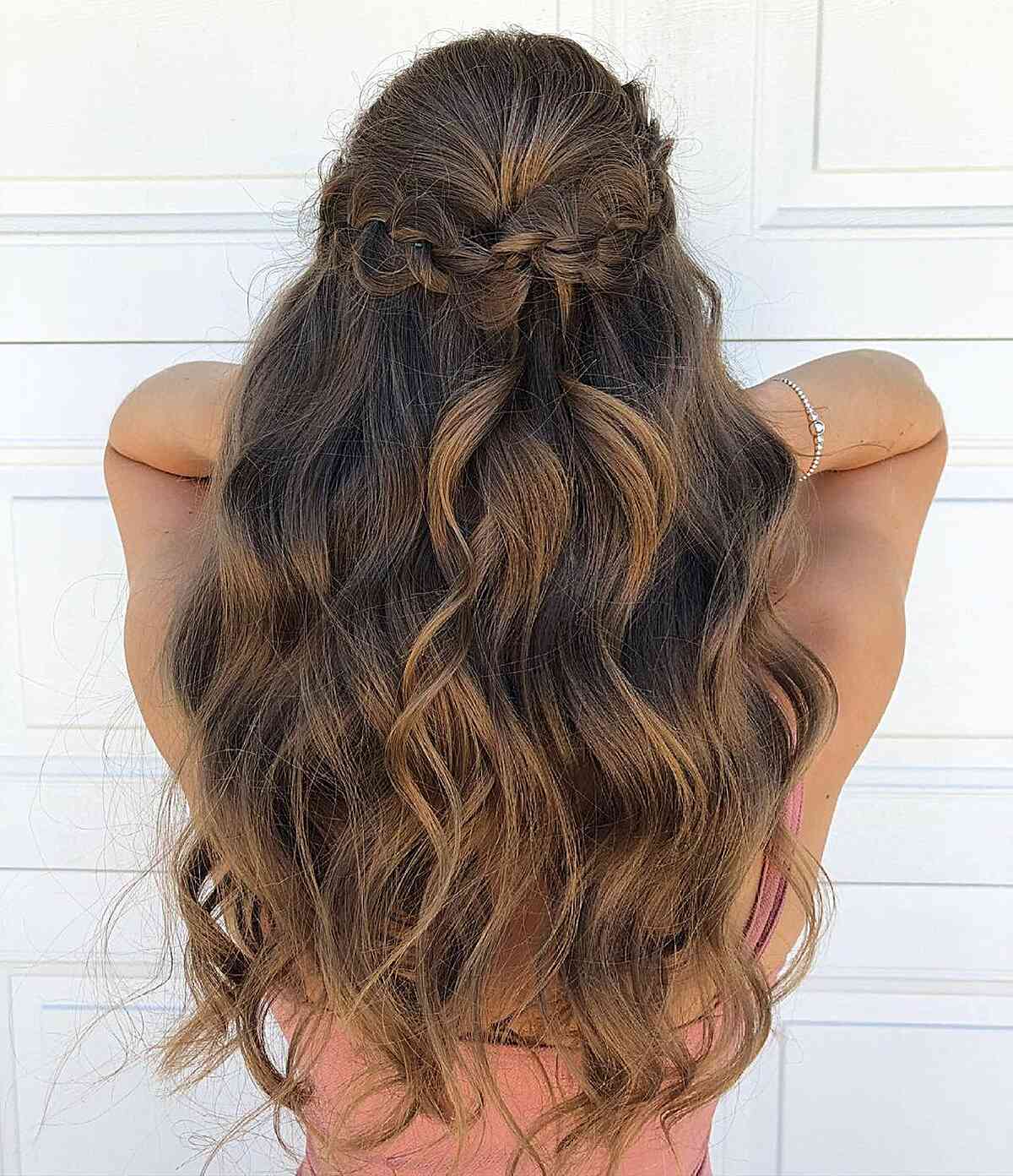 34 Cute & Easy Graduation Hairstyles for Girls