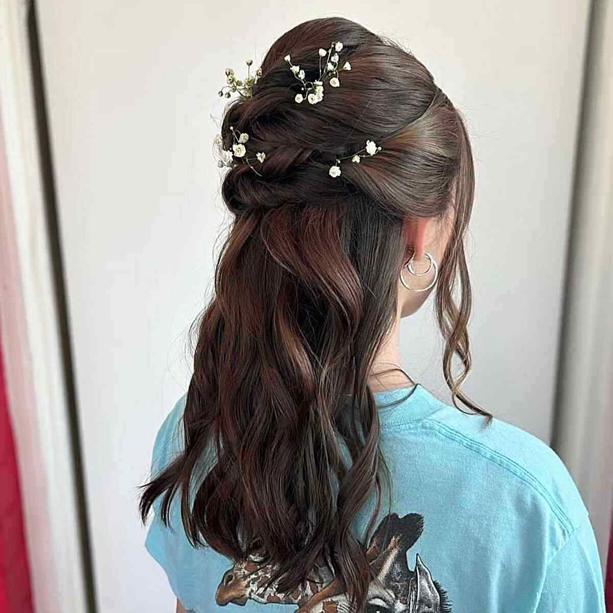 34 Cute & Easy Graduation Hairstyles for Girls