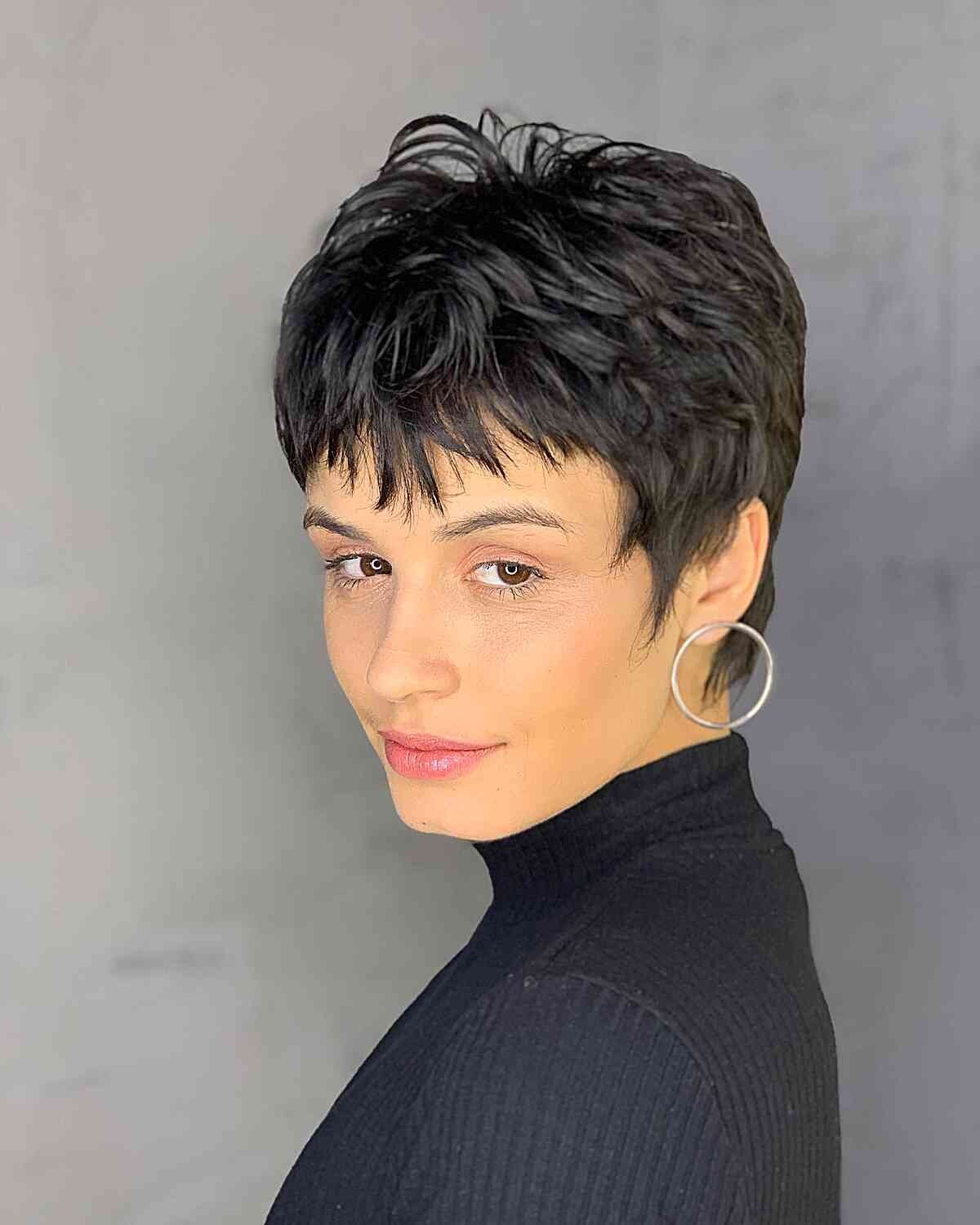 The 90s Pixie Cut Is Making a Comeback – But With A Modern Twist You Just Have to See