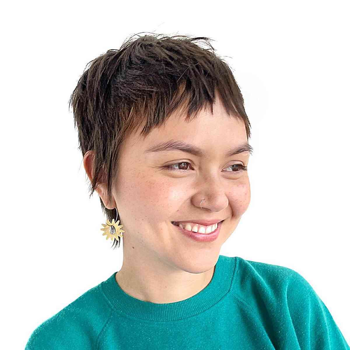 The 90s Pixie Cut Is Making a Comeback – But With A Modern Twist You Just Have to See