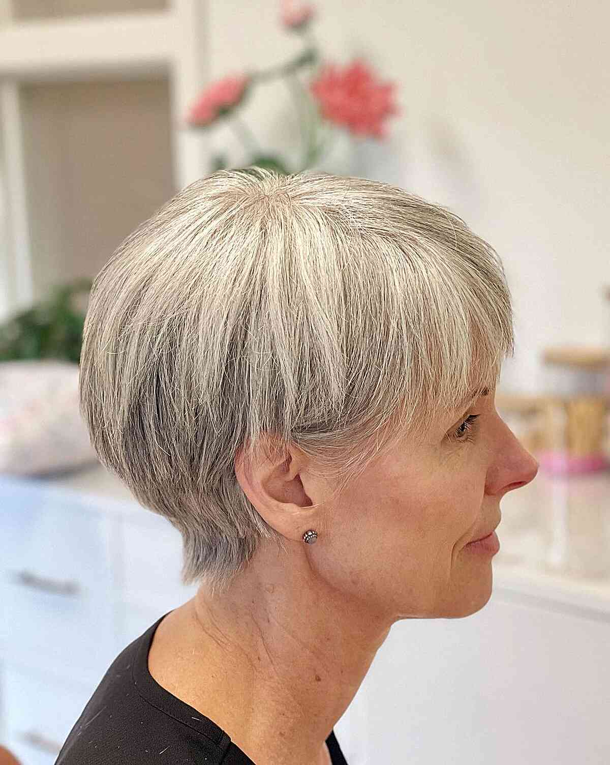 28 “Long Pixie Cut” Ideas for Older Women to Look &amp; Feel Modern