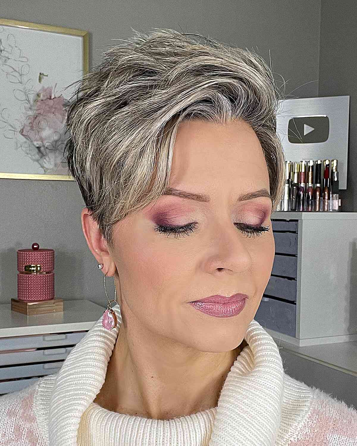 28 “Long Pixie Cut” Ideas for Older Women to Look &amp; Feel Modern