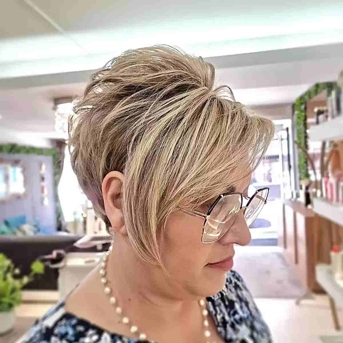 28 “Long Pixie Cut” Ideas for Older Women to Look &amp; Feel Modern