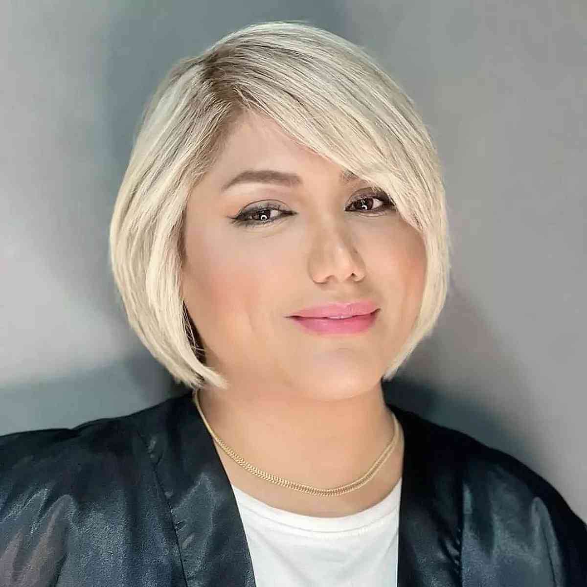 50 Best Short Hairstyles for Round Faces to Look Slimmer