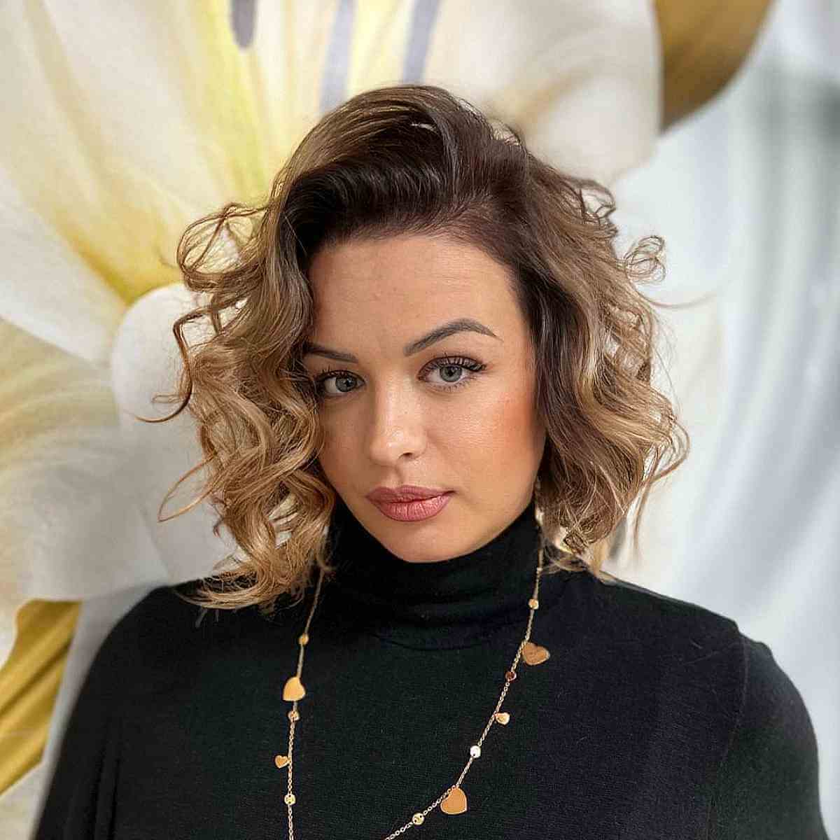 50 Best Short Hairstyles for Round Faces to Look Slimmer