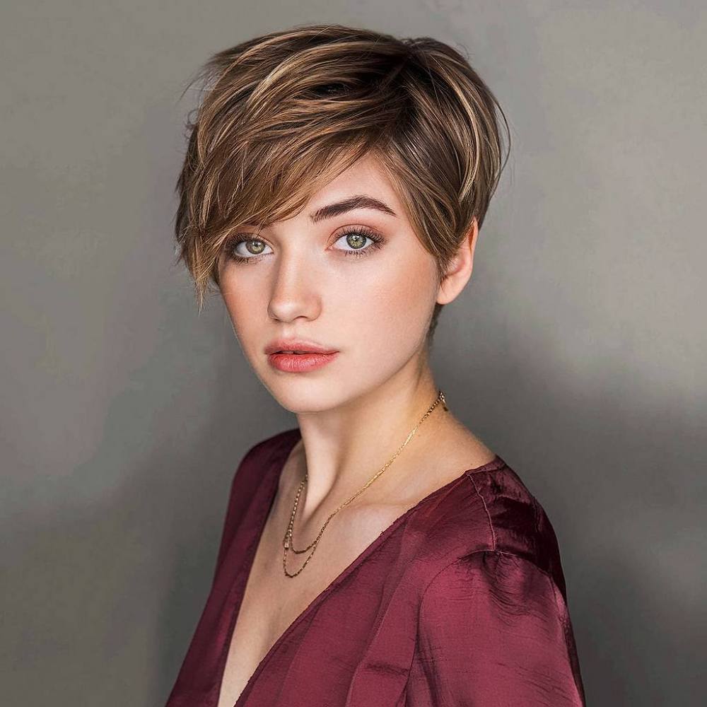 15+ Wispie Pixie Haircuts That Look Effortlessly Chic in 2025