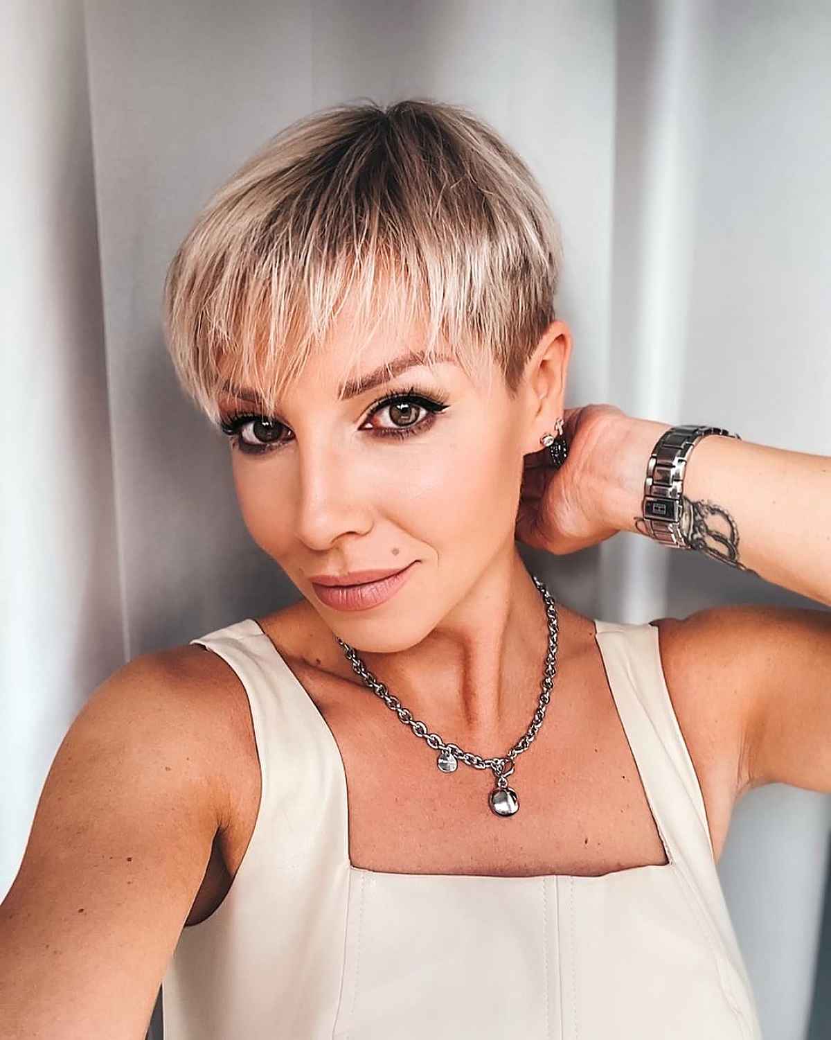 The 50 Best Pixie Cuts for Thick Hair to Be More Manageable