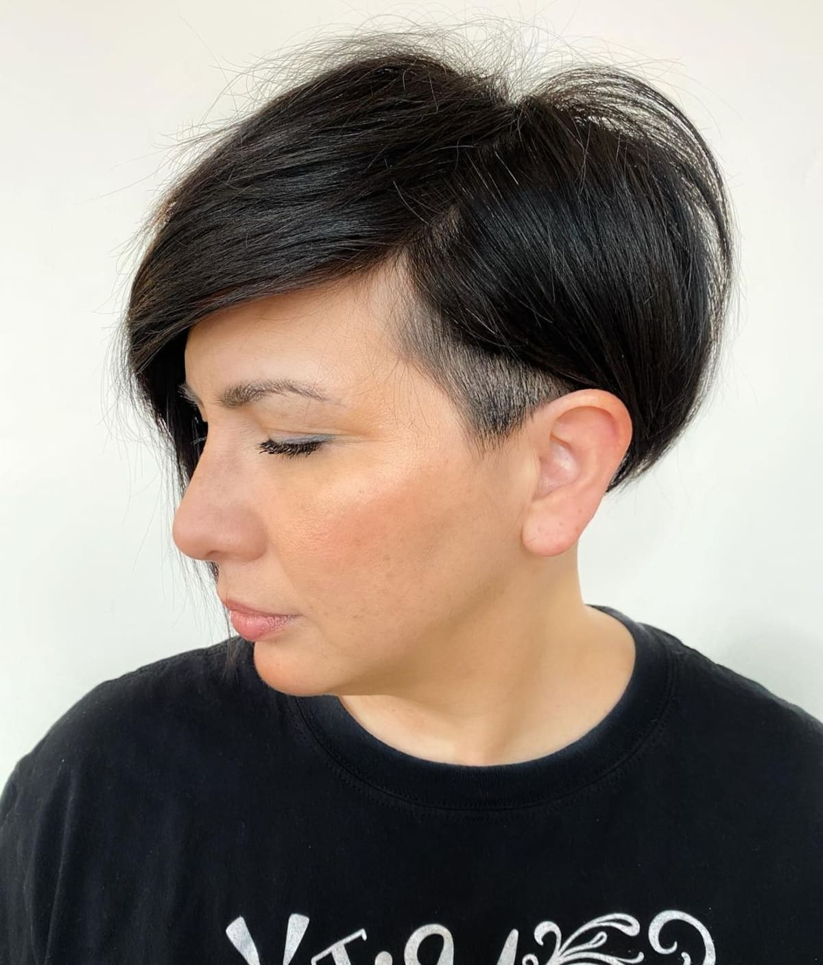 The 50 Best Pixie Cuts for Thick Hair to Be More Manageable