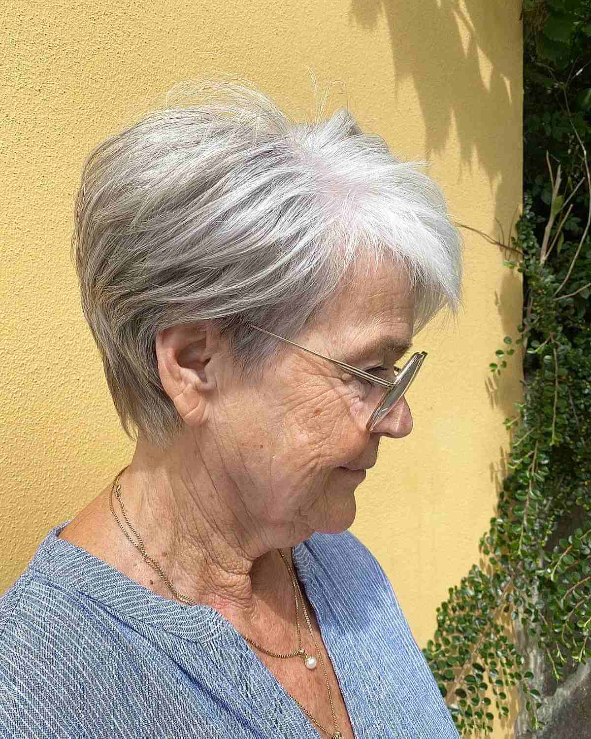 100+ Short Haircuts for Older Women  in 2025