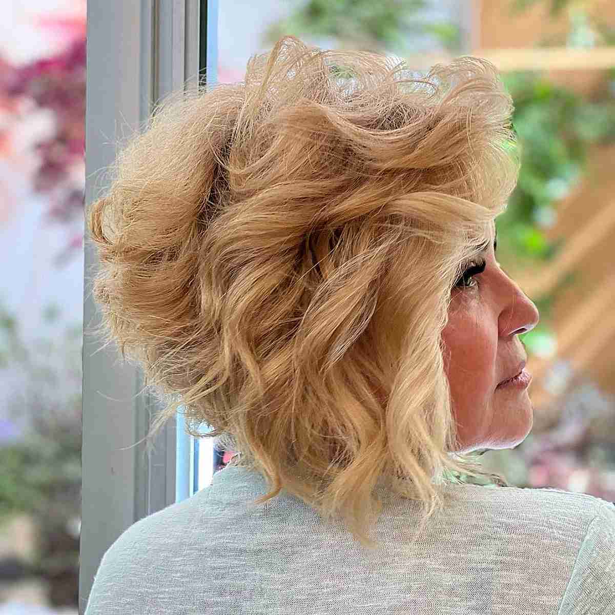 100+ Short Haircuts for Older Women  in 2025