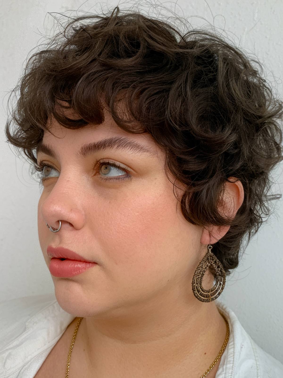 15+ Flattering Pixie Haircuts for Plus-Size Women in 2025