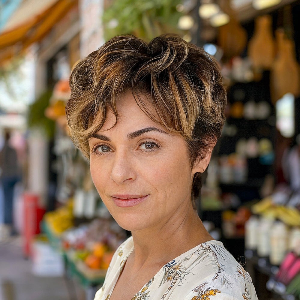 15+ Stylish Pixie Shag Haircuts for Women Over 40 to Try in 2025
