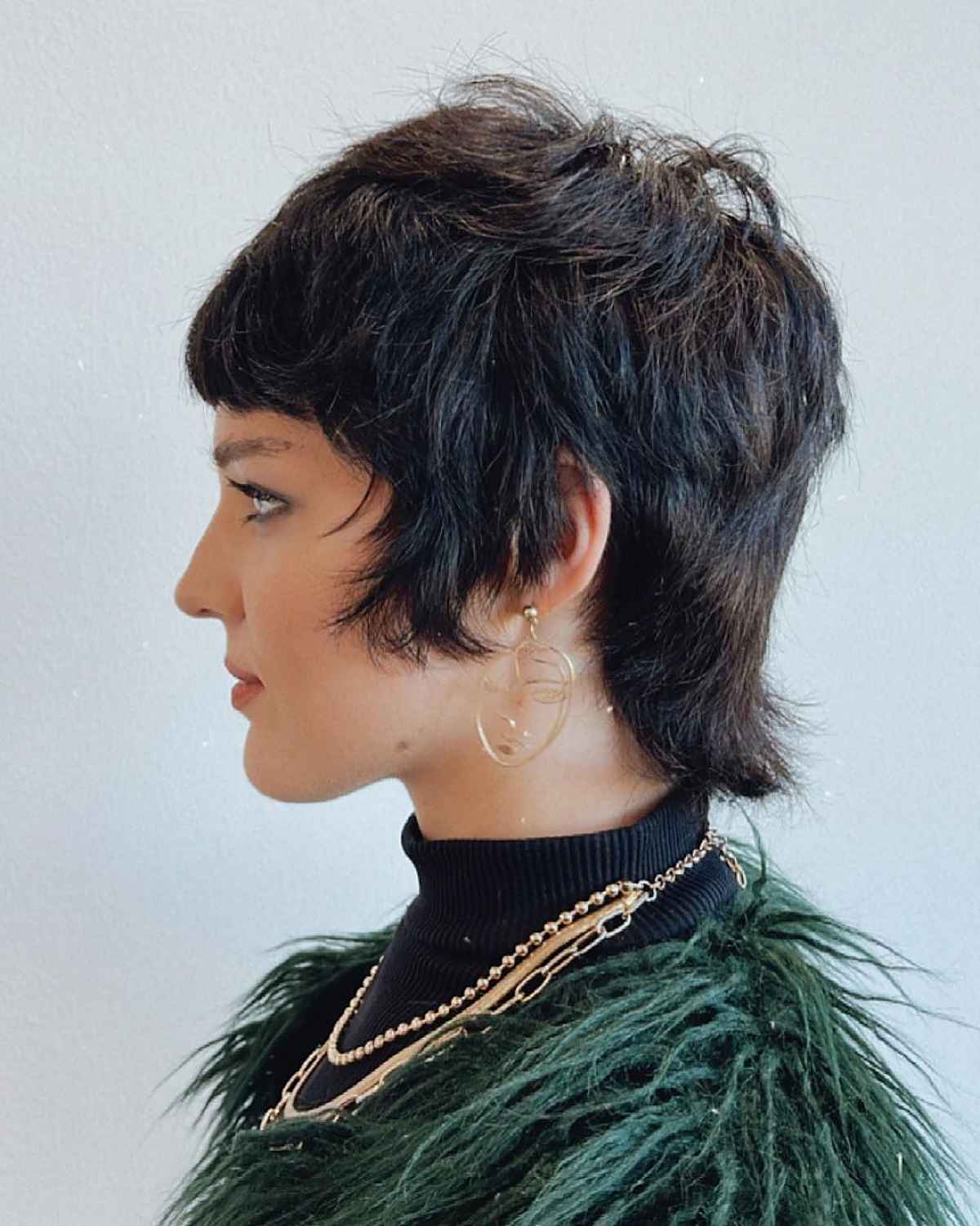 60 Short Shag Haircuts Women Are Getting in 2025