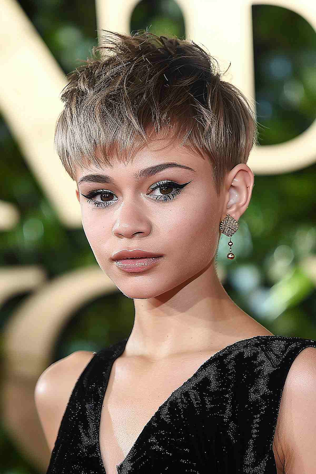 The ‘Elf Crop’ Haircut Is Trending in 2025 and You Have to See These 25 Examples