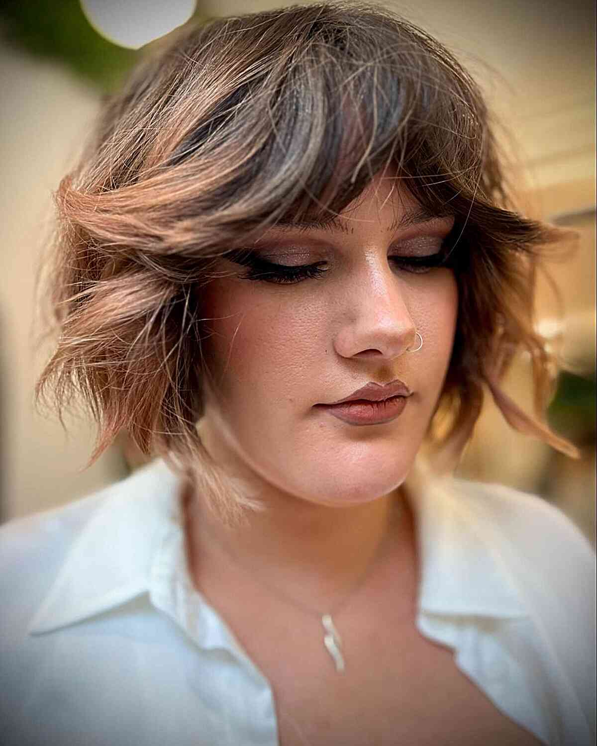 22 Chin-Length Wavy Hair Ideas for Beachy-Chic Look