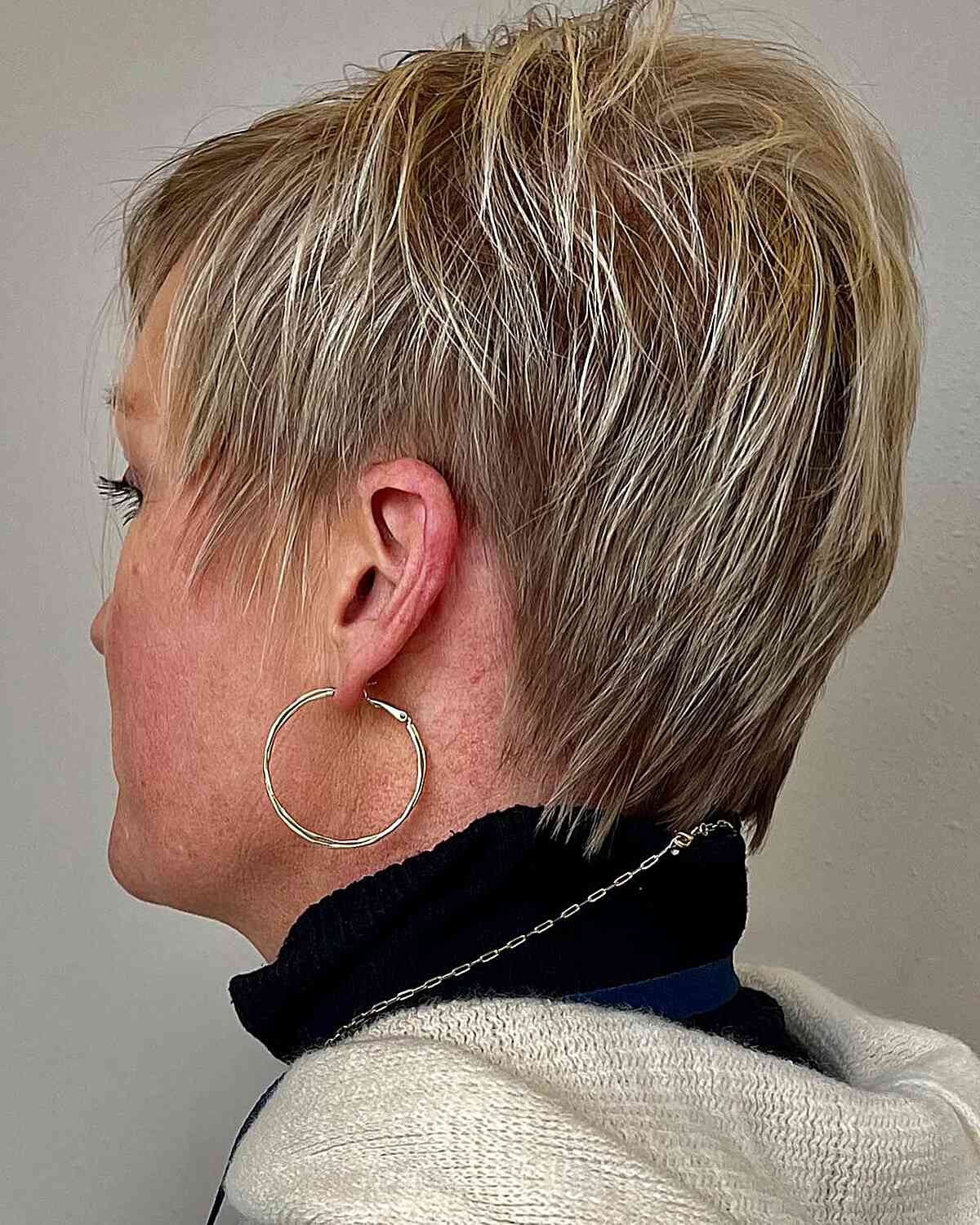 54 Best Short Hairstyles for Women Over 50 with Fine Hair