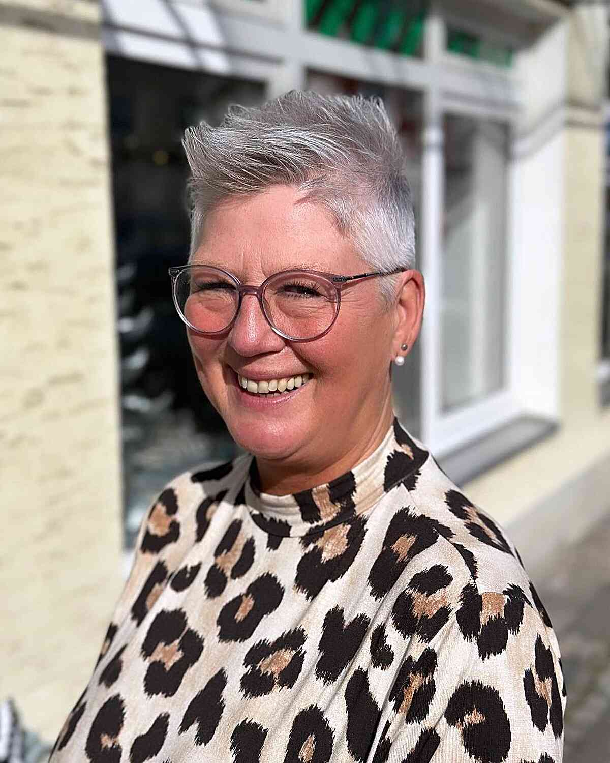 33 Volumizing Pixie Cuts for Women Over 50 with Fine & Thin Hair