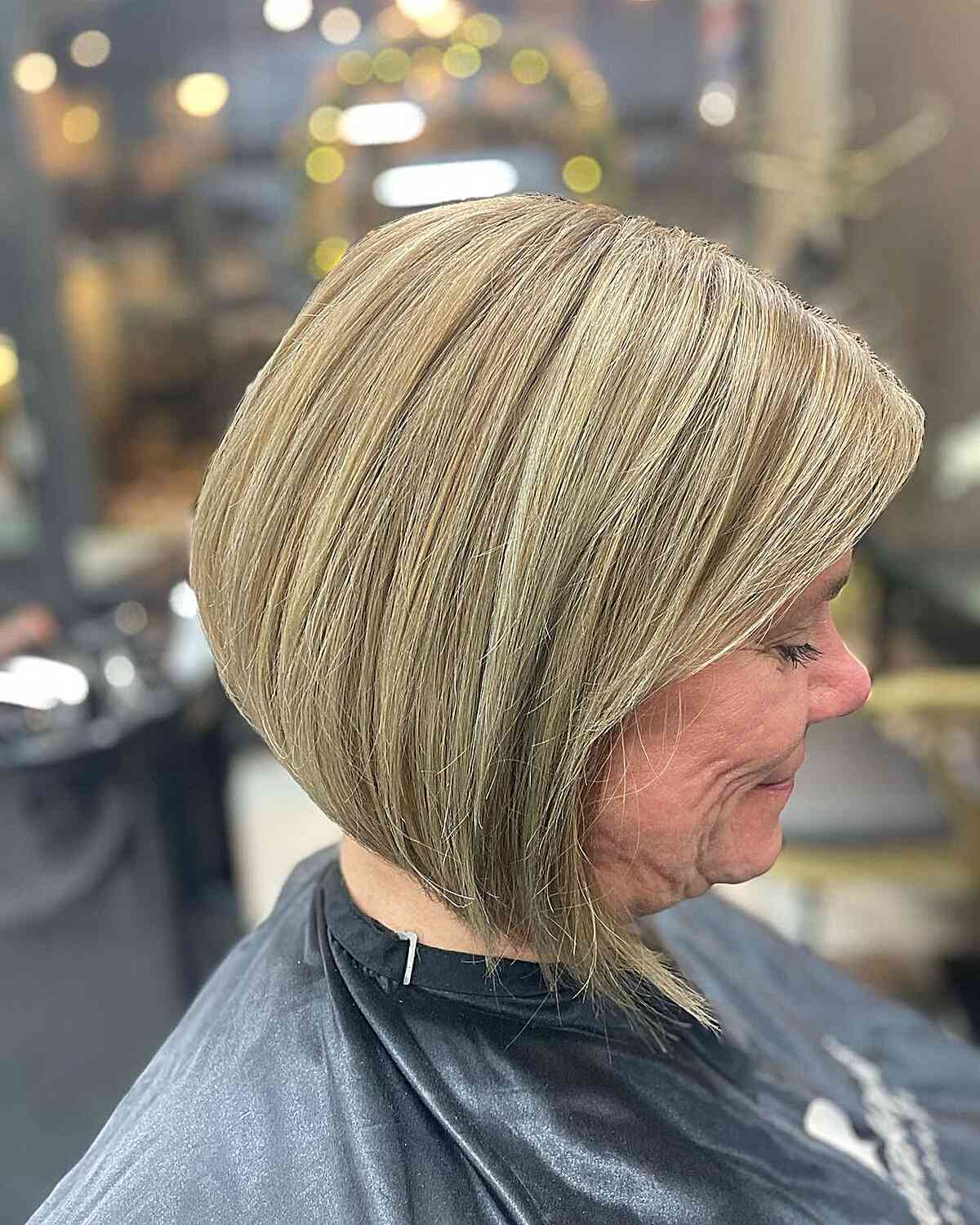 94 Stylish & Fuss-Free Short Hairstyles for Women Over 50 in 2025