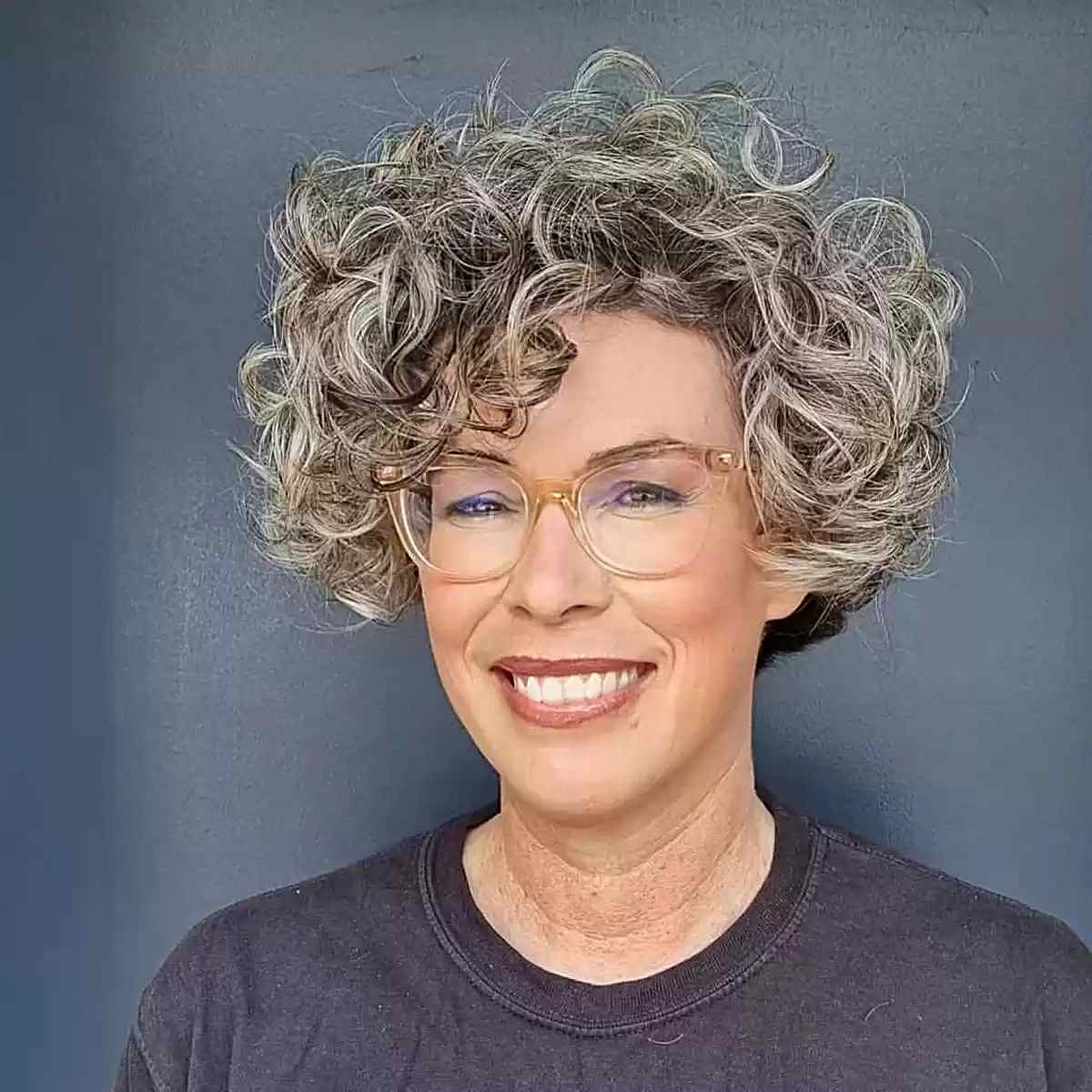 94 Stylish & Fuss-Free Short Hairstyles for Women Over 50 in 2025