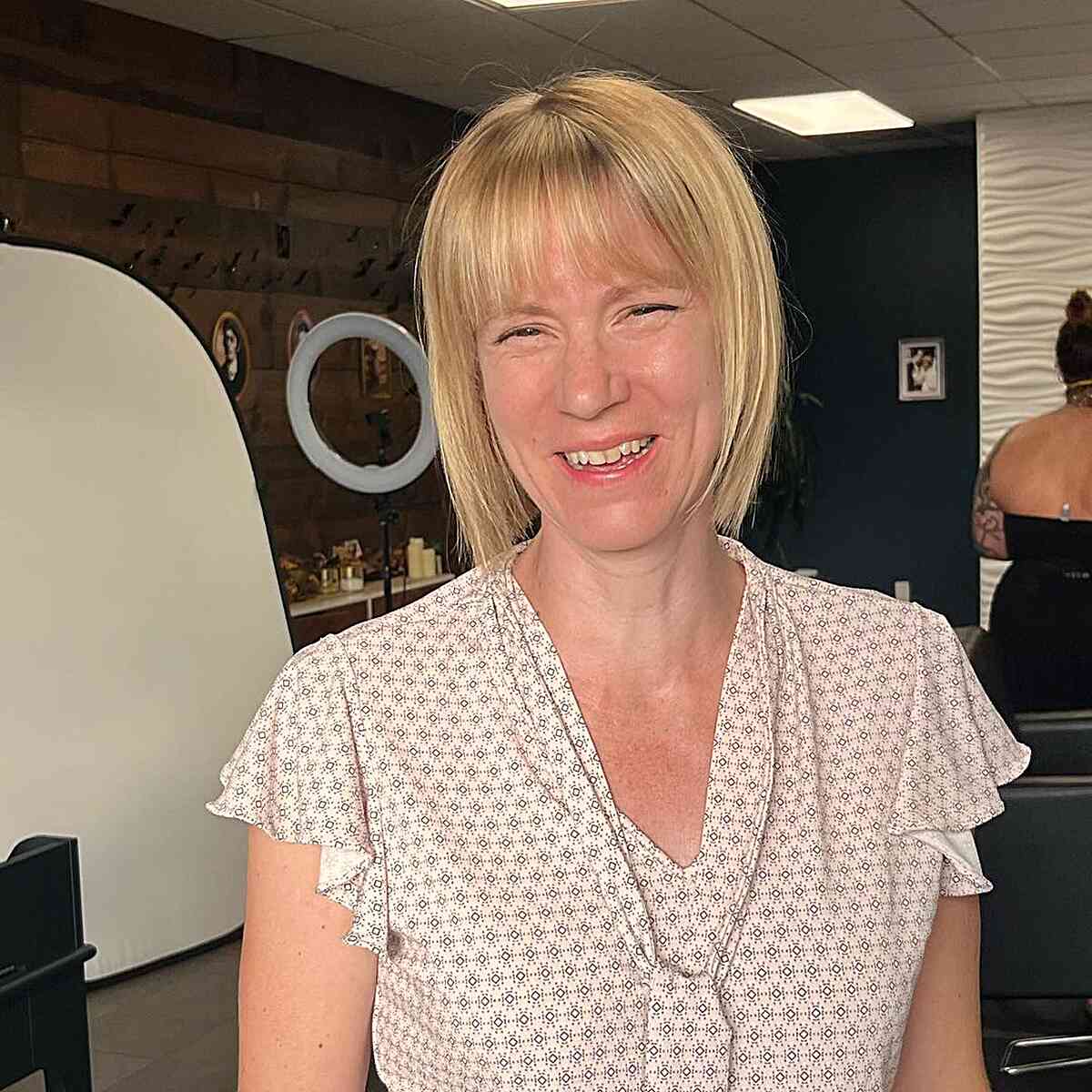 94 Stylish & Fuss-Free Short Hairstyles for Women Over 50 in 2025