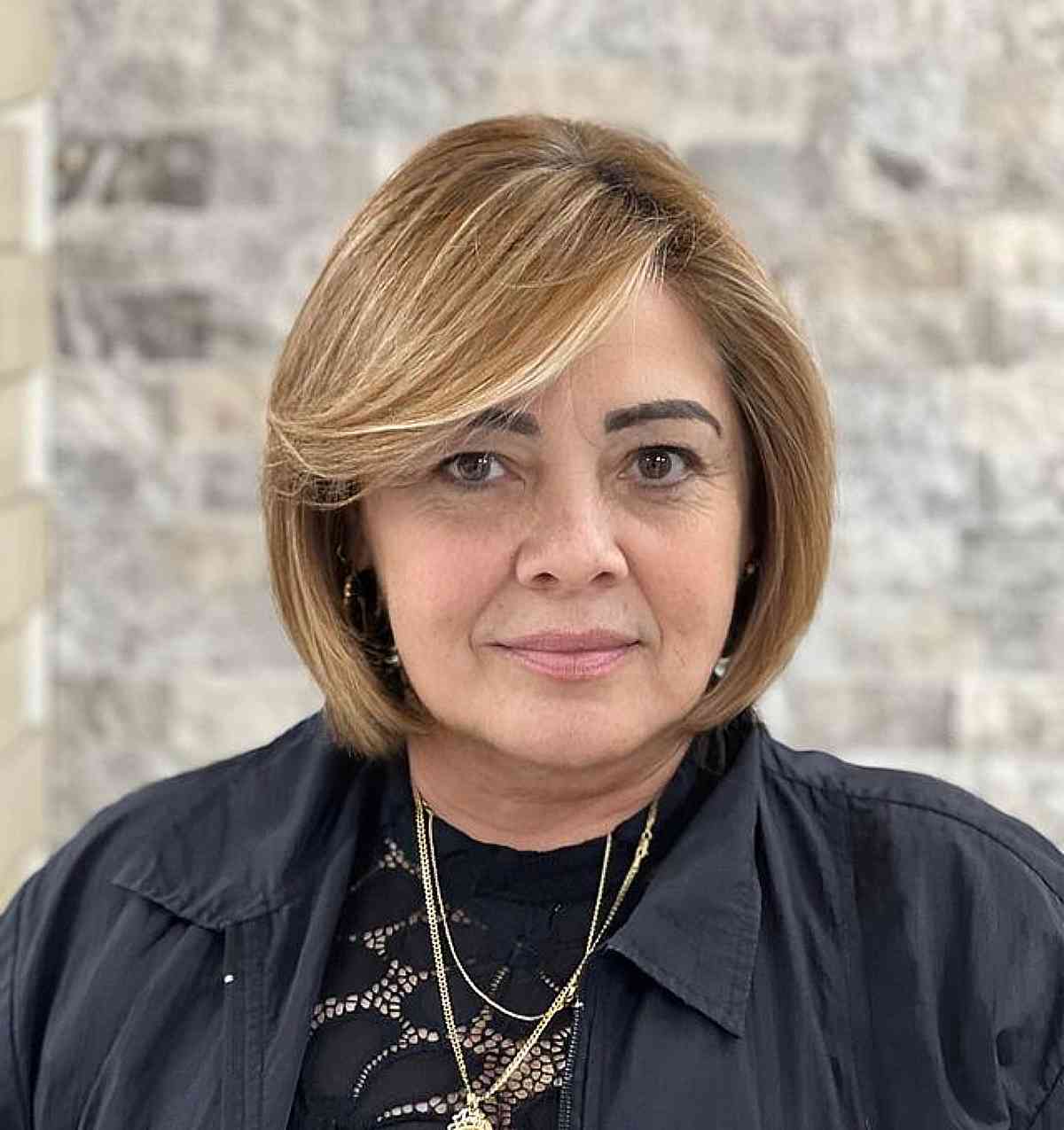 94 Stylish & Fuss-Free Short Hairstyles for Women Over 50 in 2025