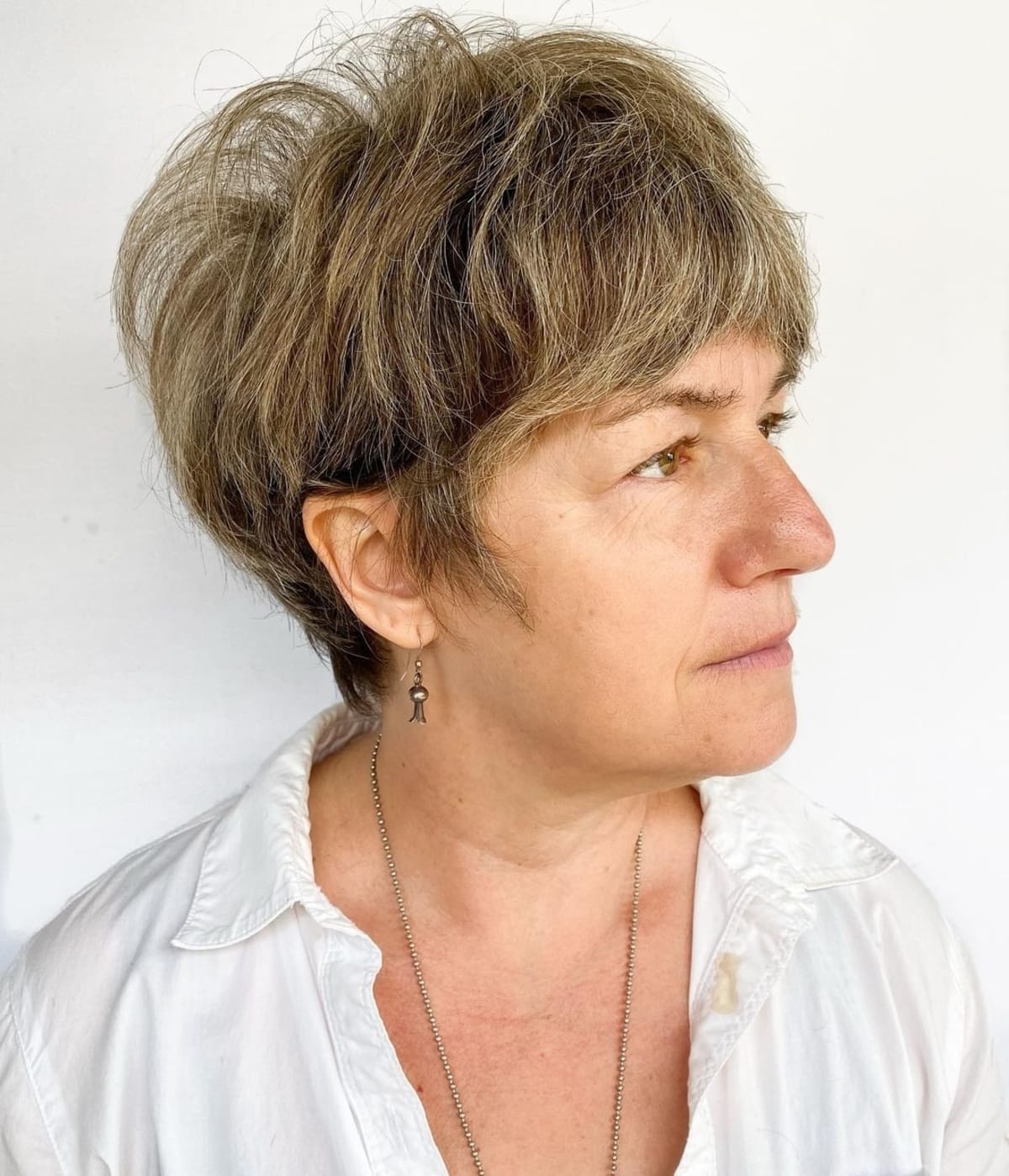 94 Stylish & Fuss-Free Short Hairstyles for Women Over 50 in 2025