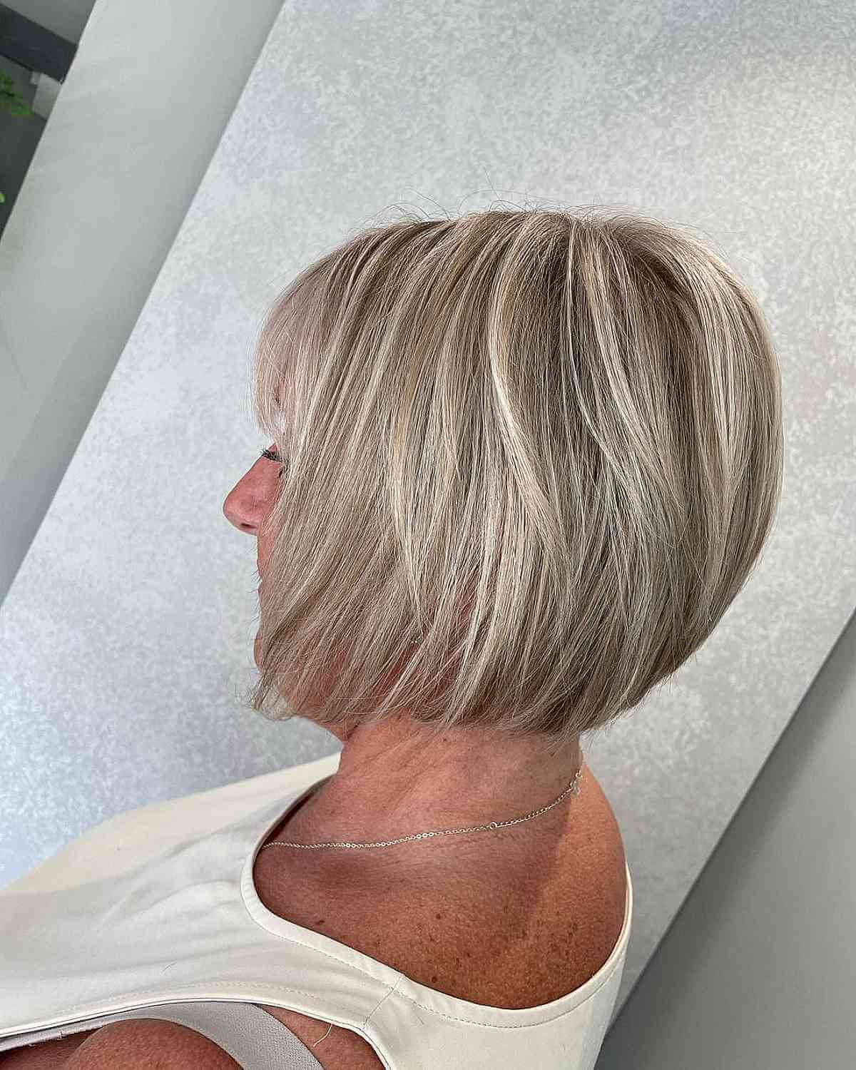 94 Stylish & Fuss-Free Short Hairstyles for Women Over 50 in 2025