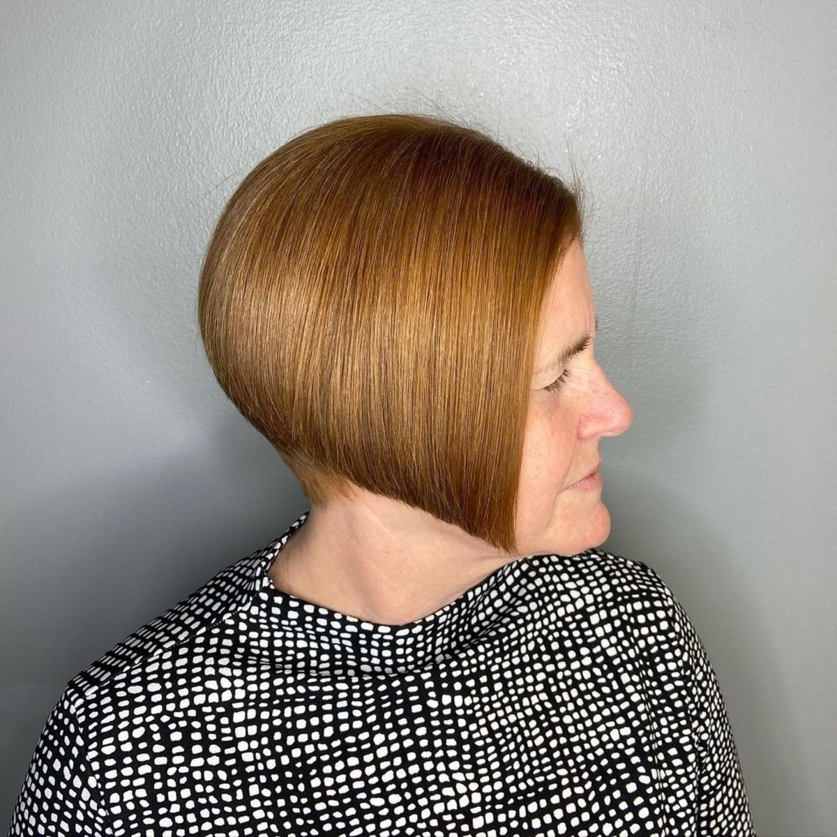 94 Stylish & Fuss-Free Short Hairstyles for Women Over 50 in 2025
