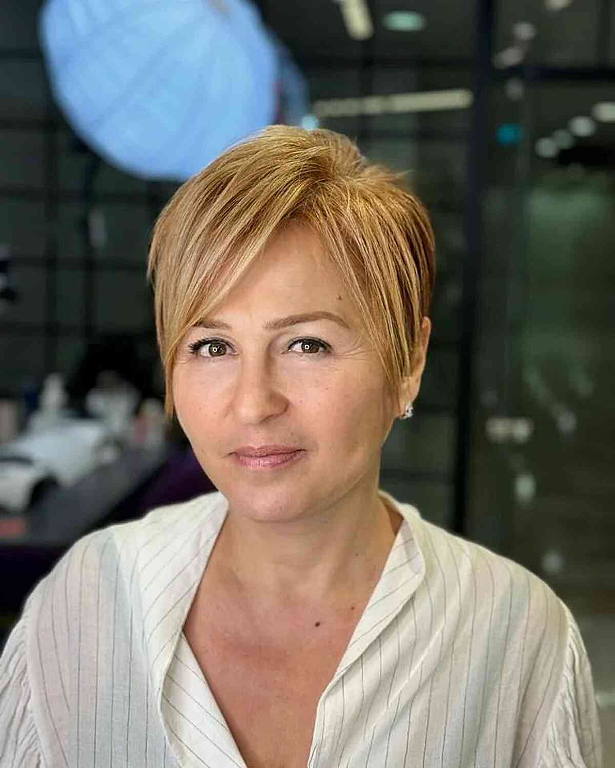 43 Trendiest Pixie Haircuts for Women Over 50