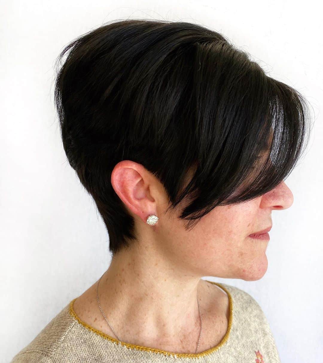 43 Trendiest Pixie Haircuts for Women Over 50