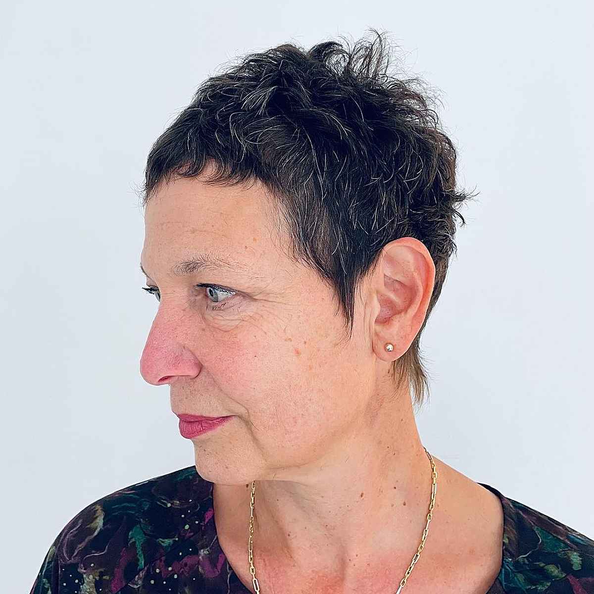 43 Trendiest Pixie Haircuts for Women Over 50