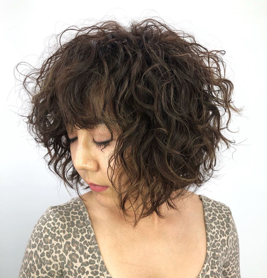 The Top 18 Short Haircuts For Asian Girls Trending in 2025