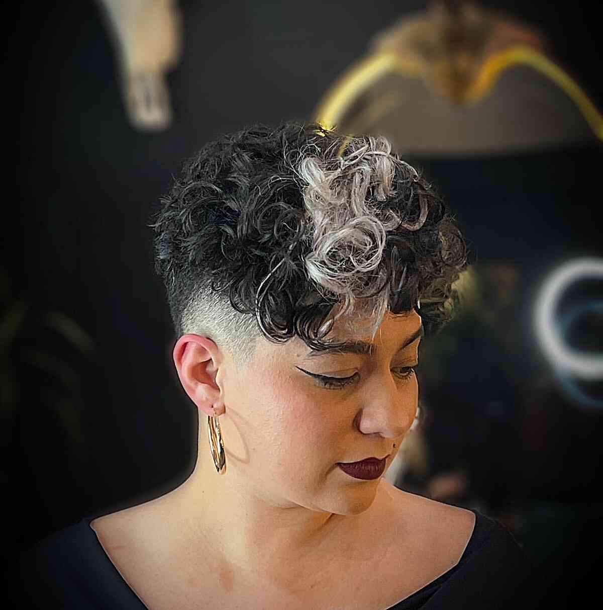 35+ Cutest Curly Pixie Cut Ideas & How to Choose A Flattering One