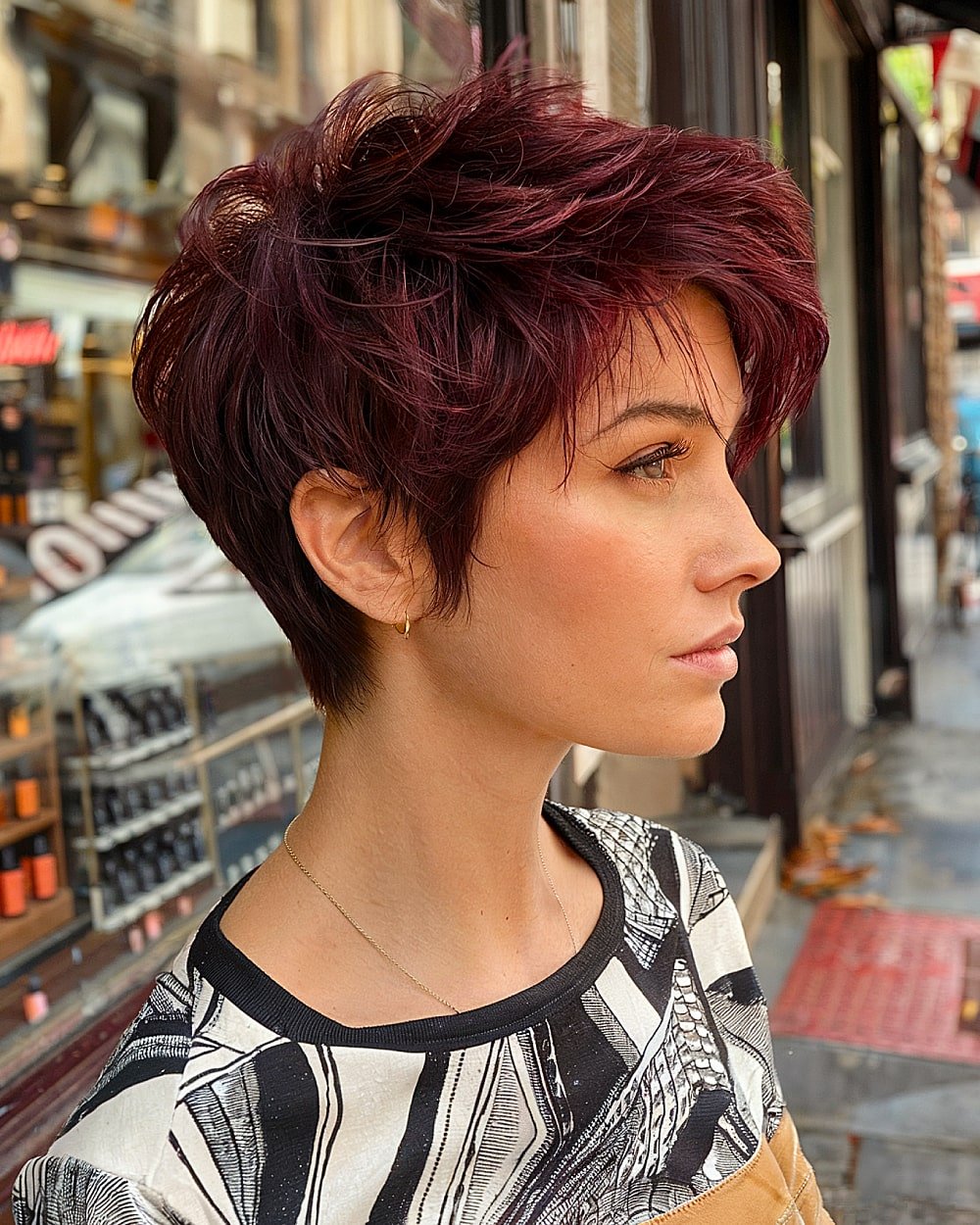 40+ Messy Short Hairstyles That Are Effortlessly Chic in 2025