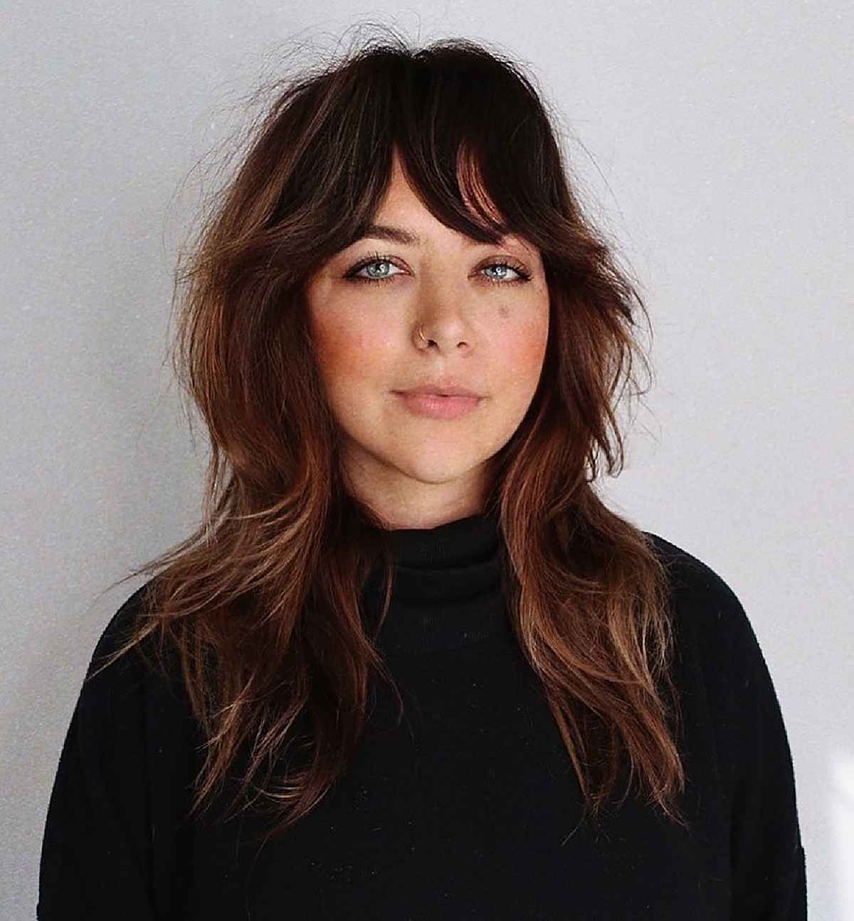 27 Flattering Ways to Wear Bangs for Women with Small Foreheads